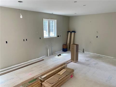 42 Pond View Ct, Glocester, RI 02814 photo 6