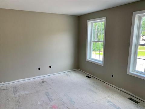 42 Pond View Ct, Glocester, RI 02814 photo 10