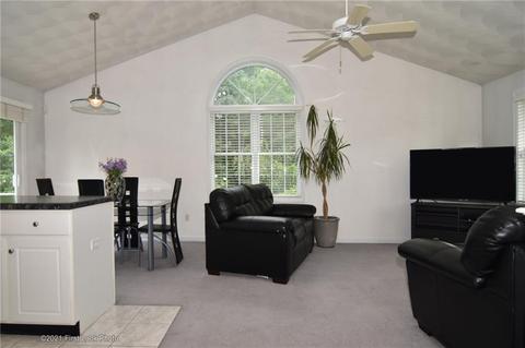 93 Cedar Grove Dr, Exeter, RI 02822 photo 9