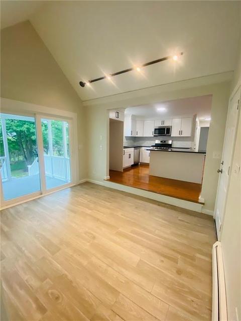 7 Mayo Dr, Warren, RI 02885 photo 9