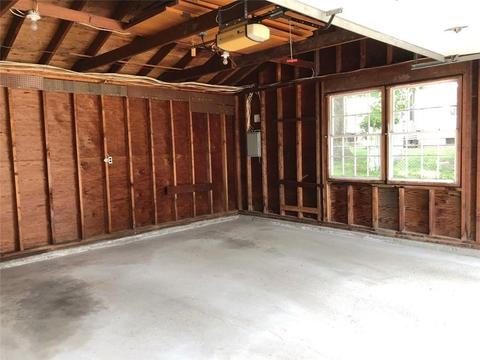 148 Pine Crest Dr, Woonsocket, RI 02895 photo 8