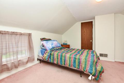 41 Oakside St, Warwick, RI 02889 photo 8