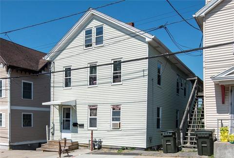 67 Pierce St, Westerly, RI 02891 photo 1