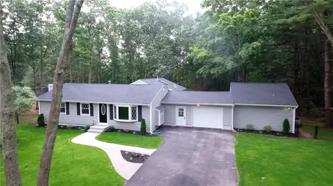 30 Highwood Dr, Coventry, RI 02816 photo 46