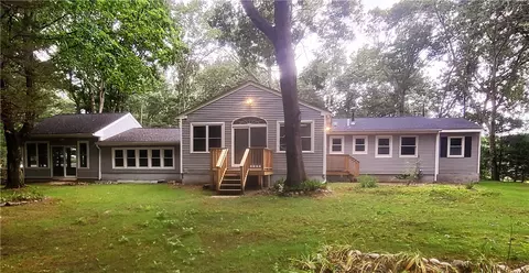 30 Highwood Dr, Coventry, RI 02816 photo 40