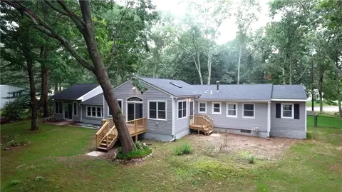 30 Highwood Dr, Coventry, RI 02816 photo 44