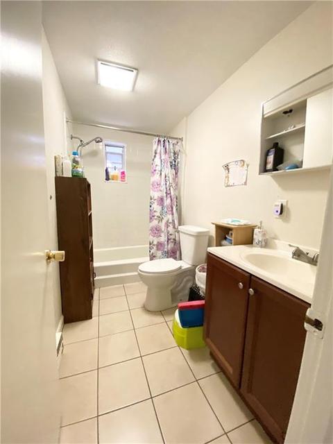 14 Sisson St, Warren, RI 02885 photo 9
