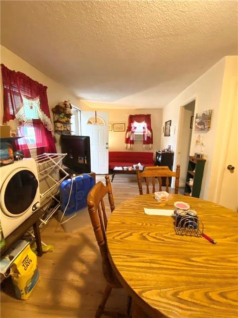 14 Sisson St, Warren, RI 02885 photo 5