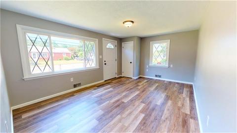 362 Lydia Ave, Woonsocket, RI 02895 photo 29