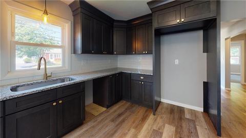 362 Lydia Ave, Woonsocket, RI 02895 photo 3