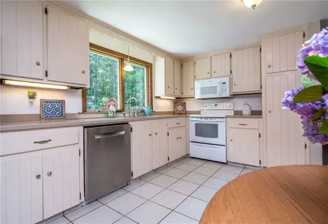 70 Locust Valley Rd, Exeter, RI 02822 photo 13