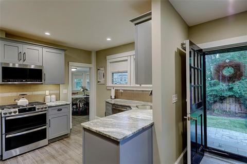 92 Oakley Rd, Woonsocket, RI 02895 photo 13
