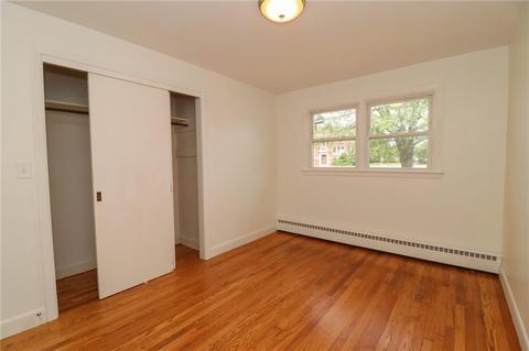 45 Relph St, Warwick, RI 02888 photo 41