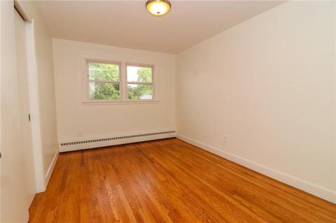 45 Relph St, Warwick, RI 02888 photo 37