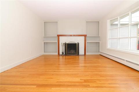 45 Relph St, Warwick, RI 02888 photo 11