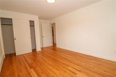 45 Relph St, Warwick, RI 02888 photo 44