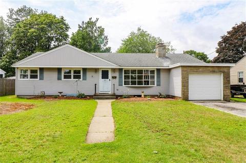 45 Relph St, Warwick, RI 02888 photo 1