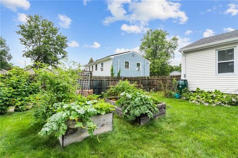 187 Holmes Rd, Warwick, RI 02888 photo 23
