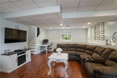 159 Mohawk Trl, Cranston, RI 02921 photo 16