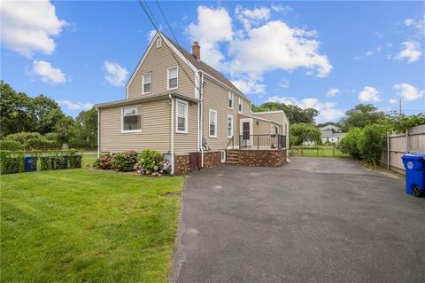 9 Easterbrooks Ave, Bristol, RI 02809 photo 1