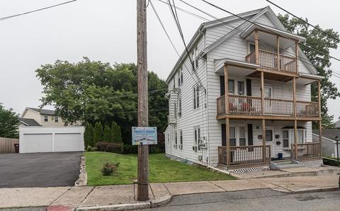 25 Moore St, Woonsocket, RI 02895 photo 1