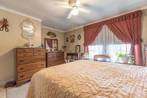 25 Moore St, Woonsocket, RI 02895 photo 34