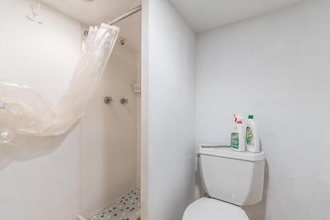 25 Moore St, Woonsocket, RI 02895 photo 42