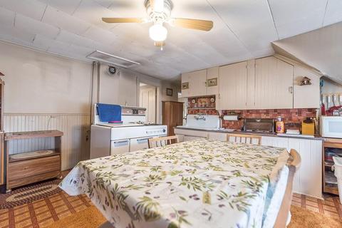 25 Moore St, Woonsocket, RI 02895 photo 33