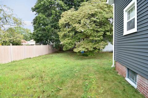 884 Main St, Warren, RI 02885 photo 29