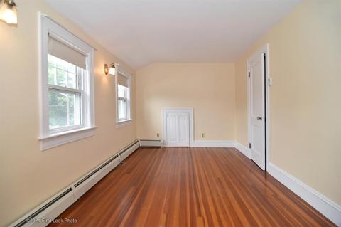 884 Main St, Warren, RI 02885 photo 15