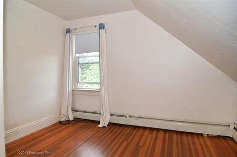 884 Main St, Warren, RI 02885 photo 17
