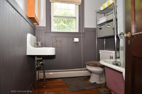 884 Main St, Warren, RI 02885 photo 22