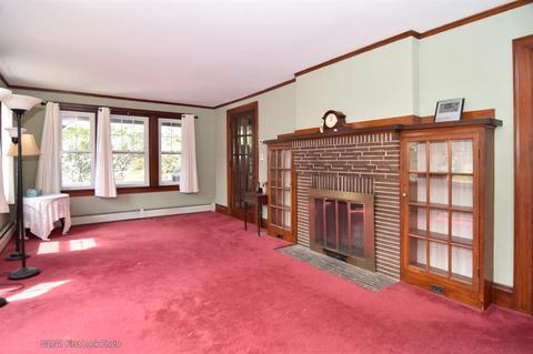 884 Main St, Warren, RI 02885 photo 2