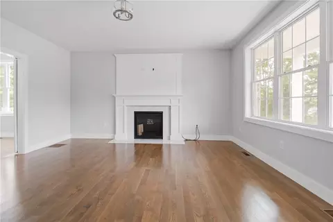 11 Fallon Trl, Westerly, RI 02891 photo 12