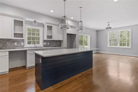 11 Fallon Trl, Westerly, RI 02891 photo 4