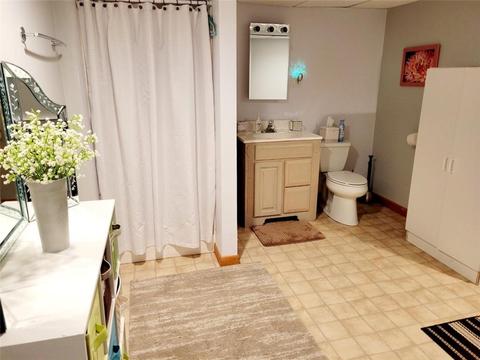 20 Hickory Ln, Westerly, RI 02891 photo 35