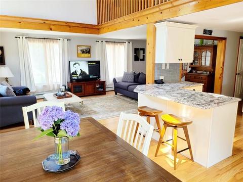 20 Hickory Ln, Westerly, RI 02891 photo 7