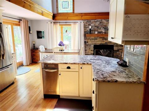 20 Hickory Ln, Westerly, RI 02891 photo 11