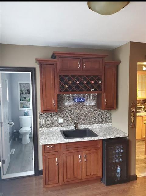 219 Bellman Ave, Warwick, RI 02889 photo 10