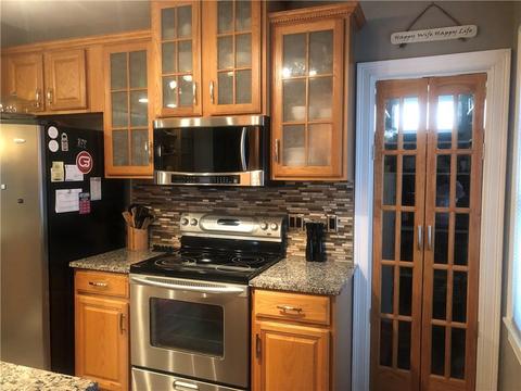 219 Bellman Ave, Warwick, RI 02889 photo 6