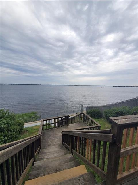 219 Bellman Ave, Warwick, RI 02889 photo 47