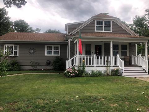 219 Bellman Ave, Warwick, RI 02889 photo 4