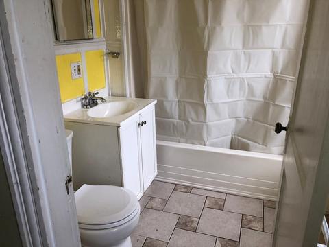 109 Warwick St, Woonsocket, RI 02895 photo 6