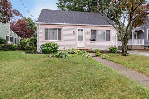 240 3rd Ave, Warwick, RI 02888 photo 35