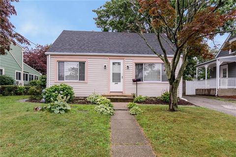 240 3rd Ave, Warwick, RI 02888 photo 3