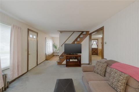 240 3rd Ave, Warwick, RI 02888 photo 16