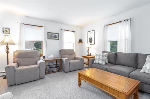 14 Evie Dr, Warren, RI 02885 photo 14