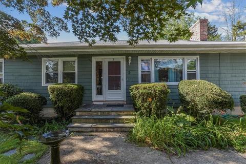 5 Brookside Dr, Westerly, RI 02891 photo 1