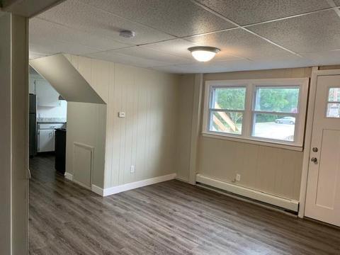 231 Maple St, Woonsocket, RI 02895 photo 20
