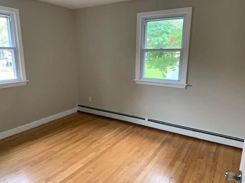231 Maple St, Woonsocket, RI 02895 photo 13
